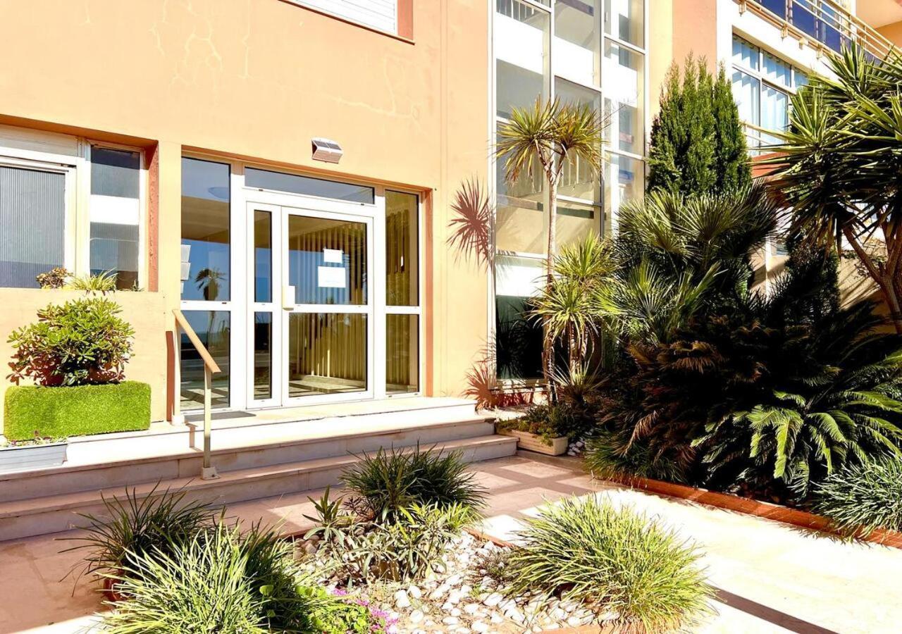 Studio Eclat Marine 3 Etoiles - Vue Mer - Parking-Clim-Plage A 20 Metres - Capitalchic Services Saint-Aygulf Fréjus Esterno foto